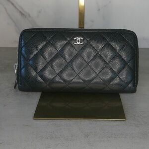 Authenticated Chanel Black Caviar Long Zippy Wallet Silver HW, Hologram w/ COA